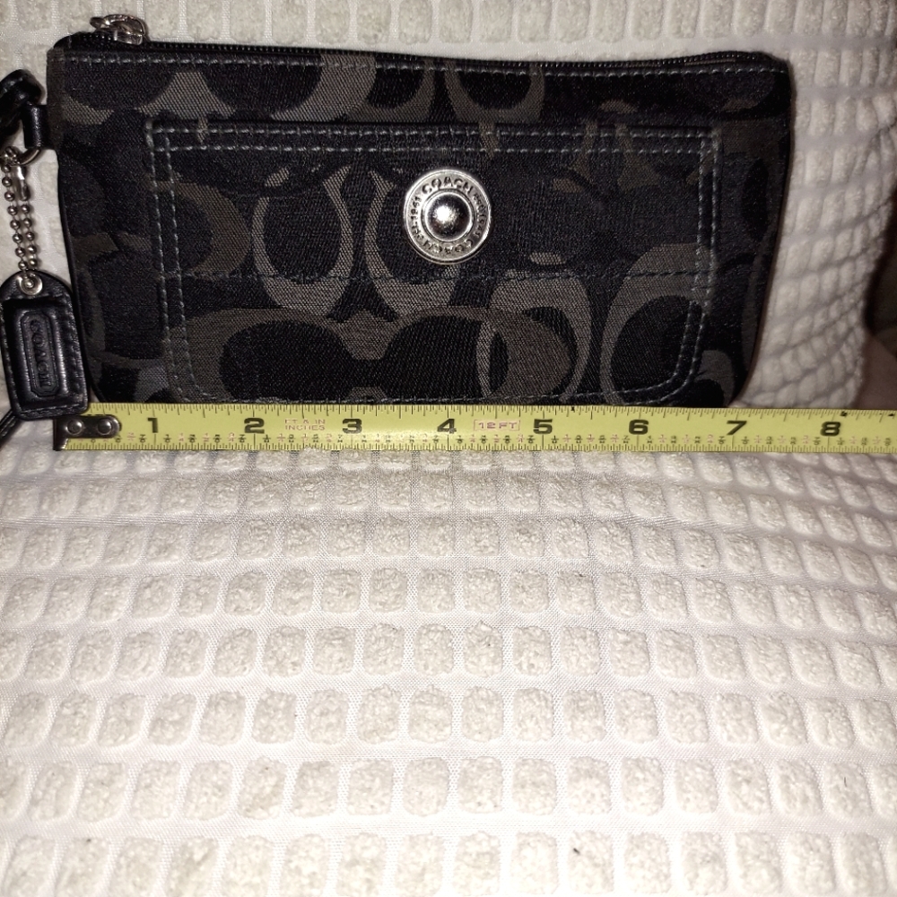Coach Signature Black & Grey Large Wrislet - Picture 12 of 12